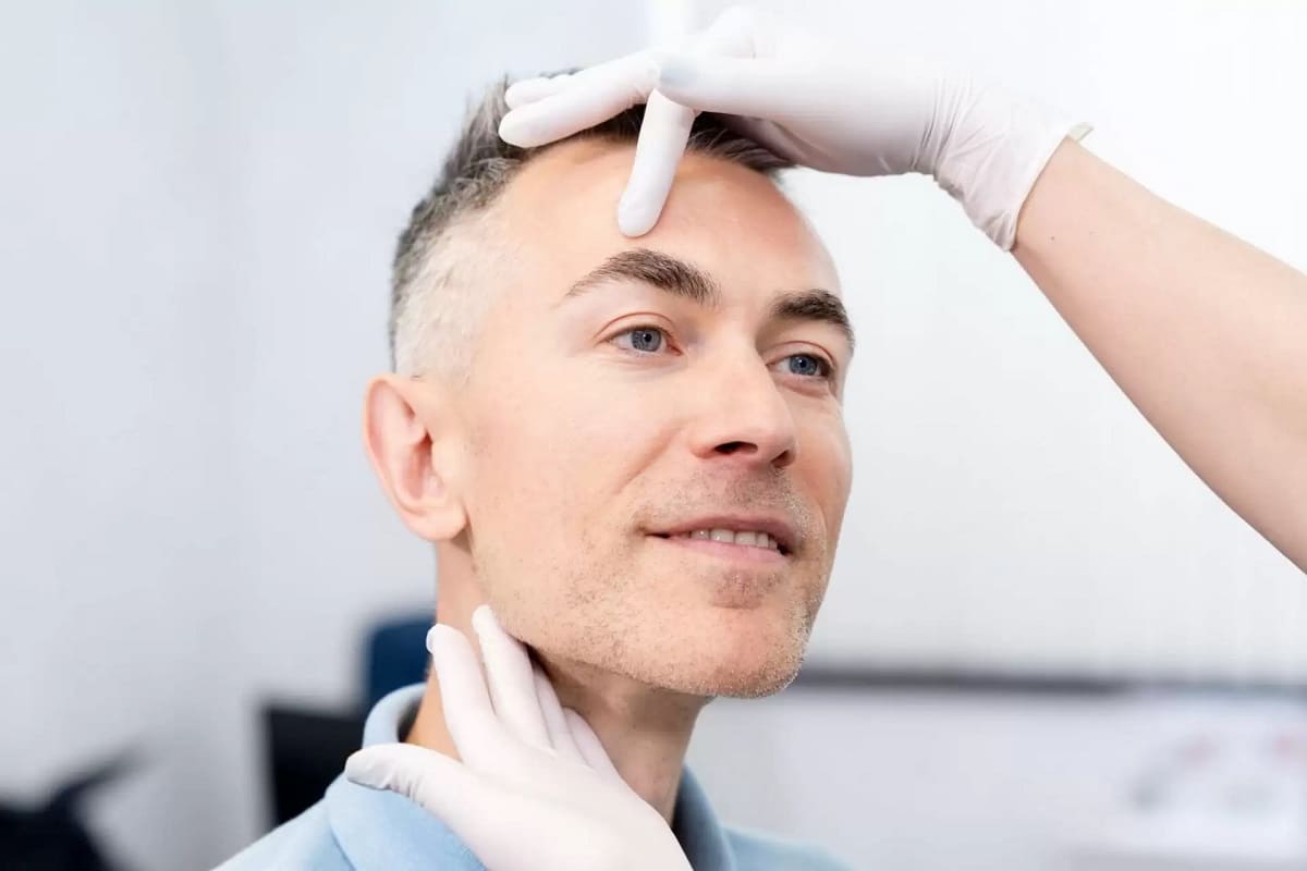 انواع روش های کاشت ابرو در اصفهان