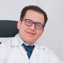 دکتر فرزاد ناصری
