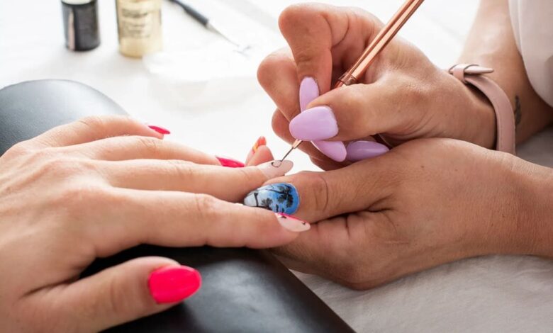 بهترین ناخن کار در اصفهان