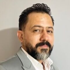 دکتر روح اله محقق