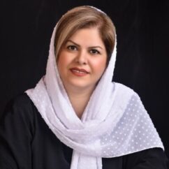 مریم رستمی